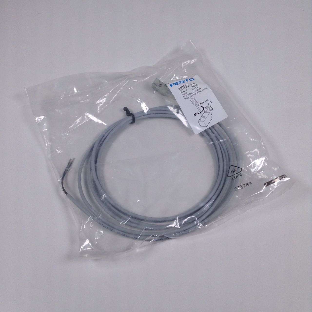 Festo KMYZ 9 24 2 5 LED PUR B 2 5 Meter Open Cable End NFP