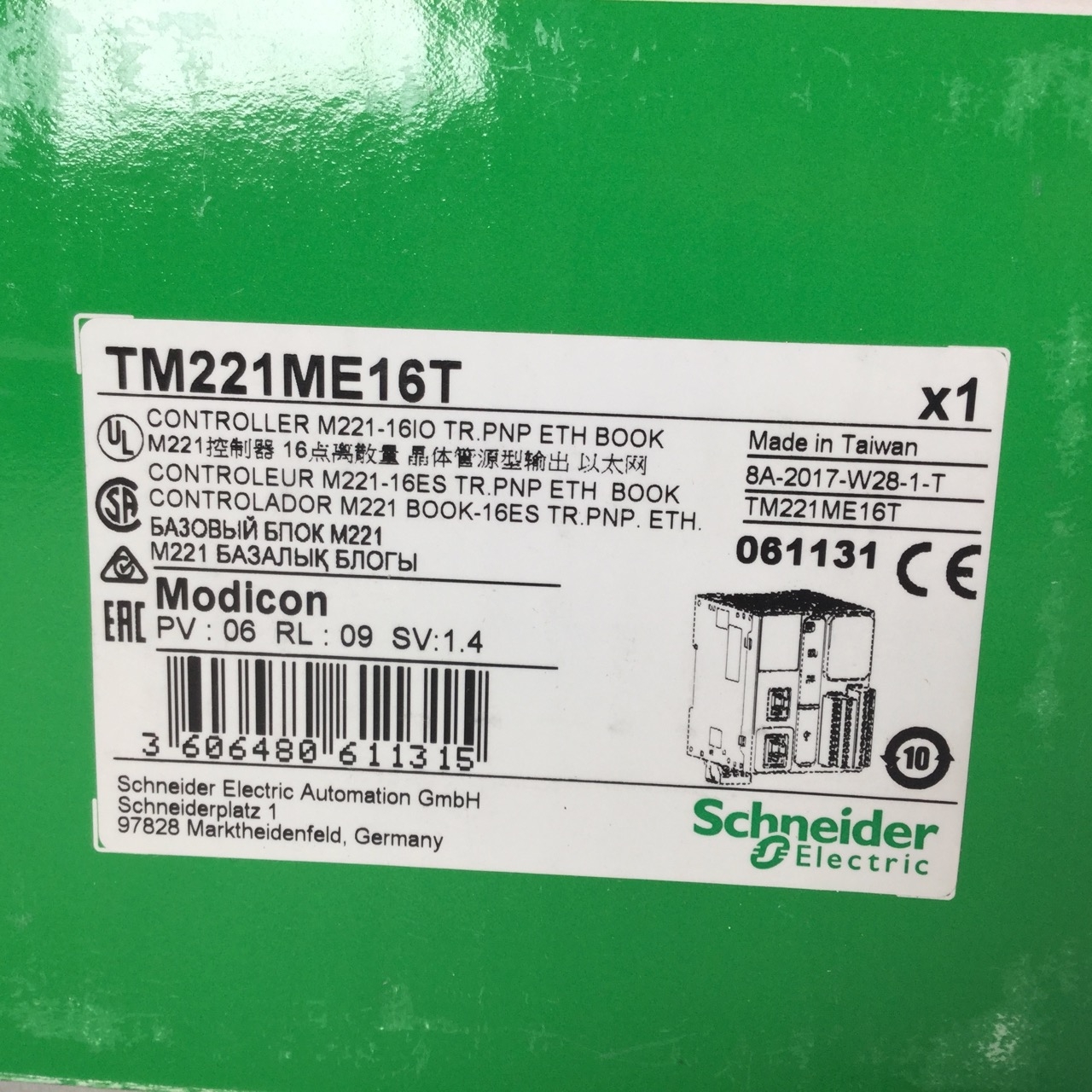 Schneider Electric TM221ME16T Controller M221-16IO TR. PNP ETH BOOK New NFP