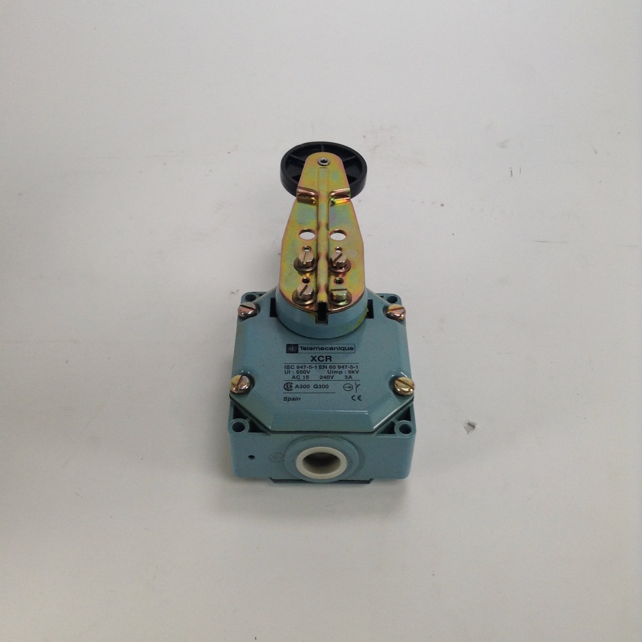 Telemecanique XCRB15 position Switch Positionsschalter New NFP